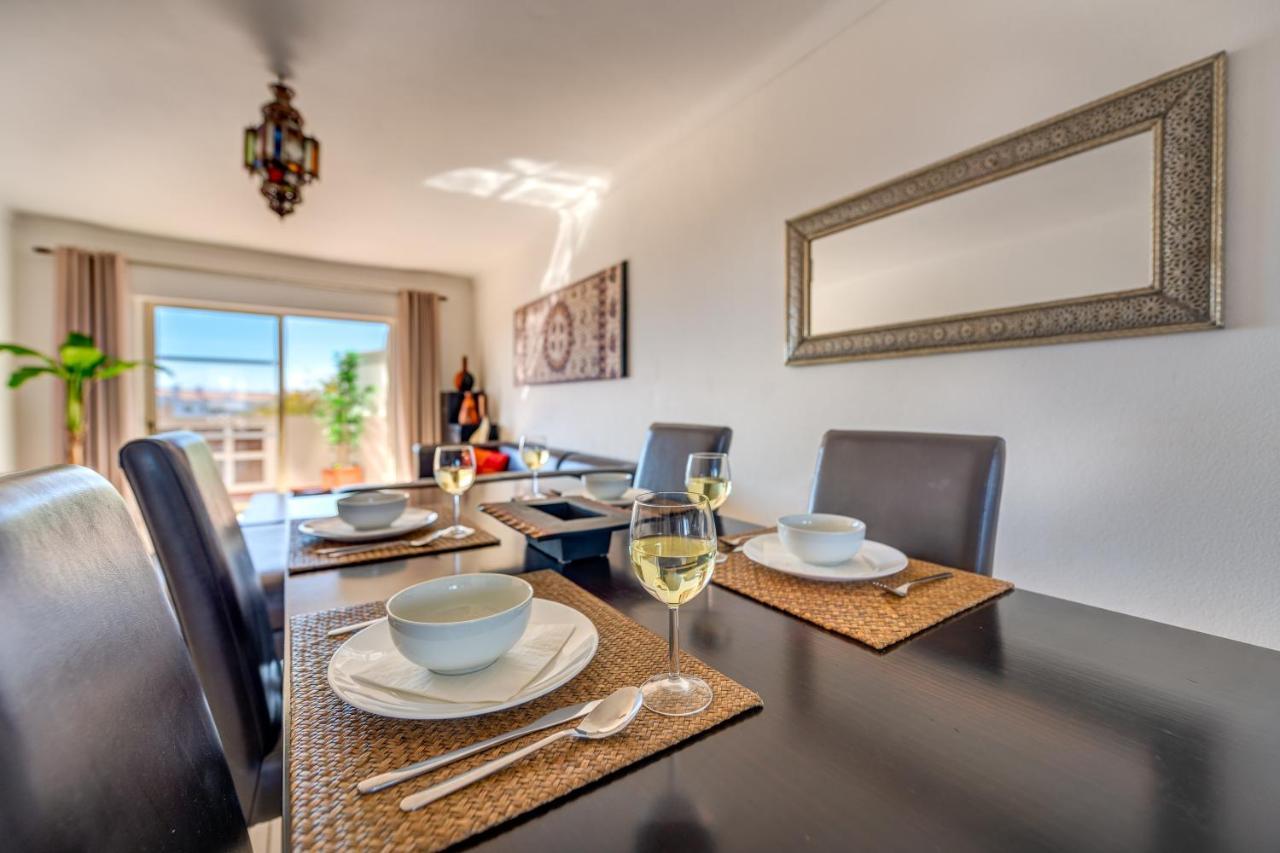 Algarsun - Idealy Situated Holiday Apartment With All Modern Comfort Albufeira Luaran gambar