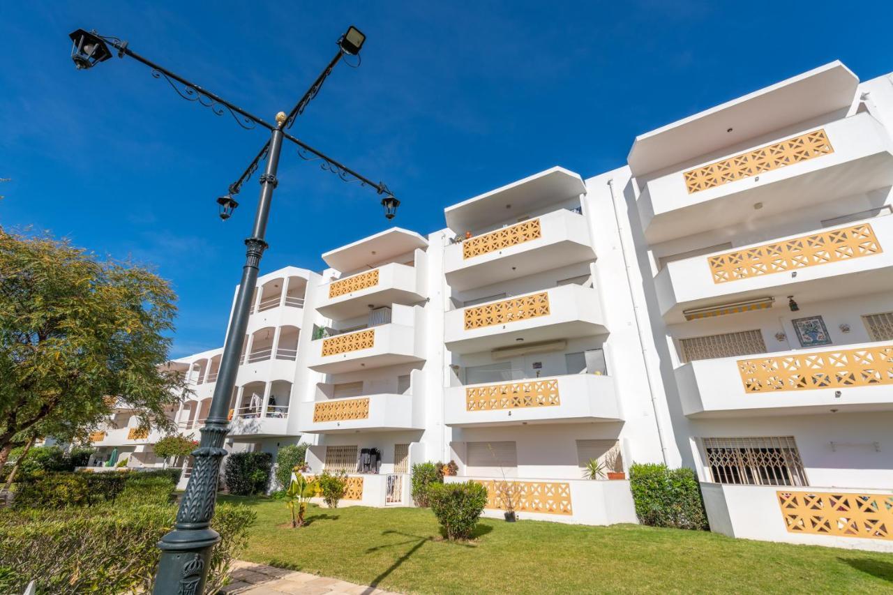 Algarsun - Idealy Situated Holiday Apartment With All Modern Comfort Albufeira Luaran gambar