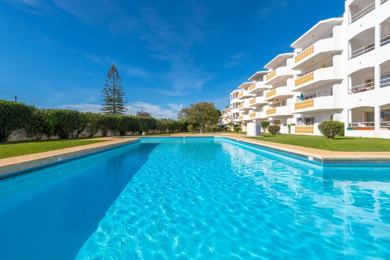 Algarsun - Idealy Situated Holiday Apartment With All Modern Comfort Albufeira Luaran gambar