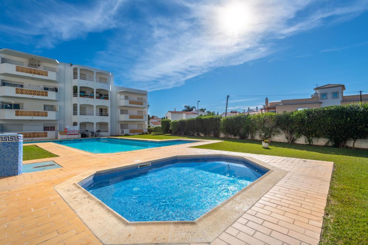 Algarsun - Idealy Situated Holiday Apartment With All Modern Comfort Albufeira Luaran gambar