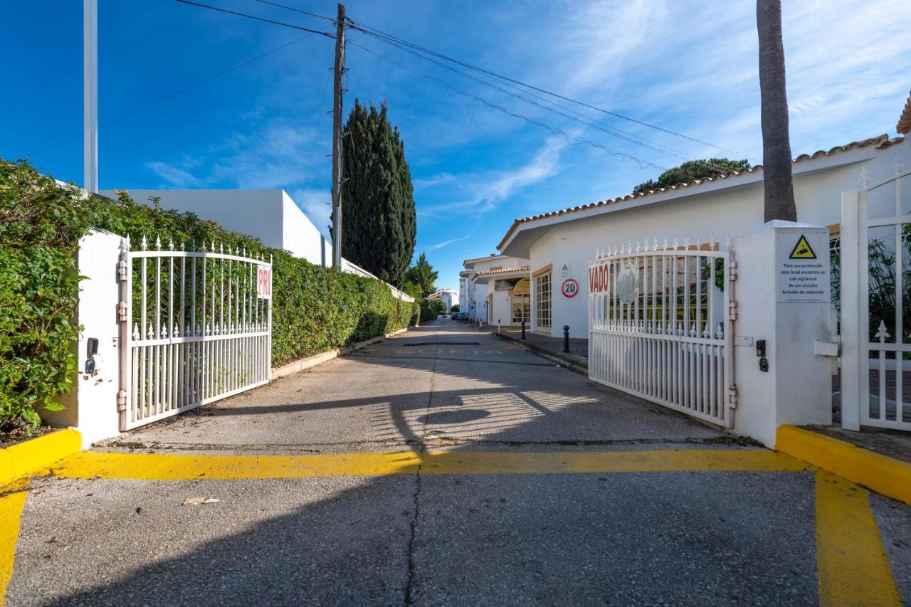 Algarsun - Idealy Situated Holiday Apartment With All Modern Comfort Albufeira Luaran gambar